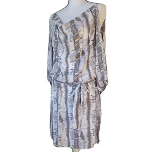 Love Stitch Womens Gray/White draped kneckline cold shoulder Dress Size Large